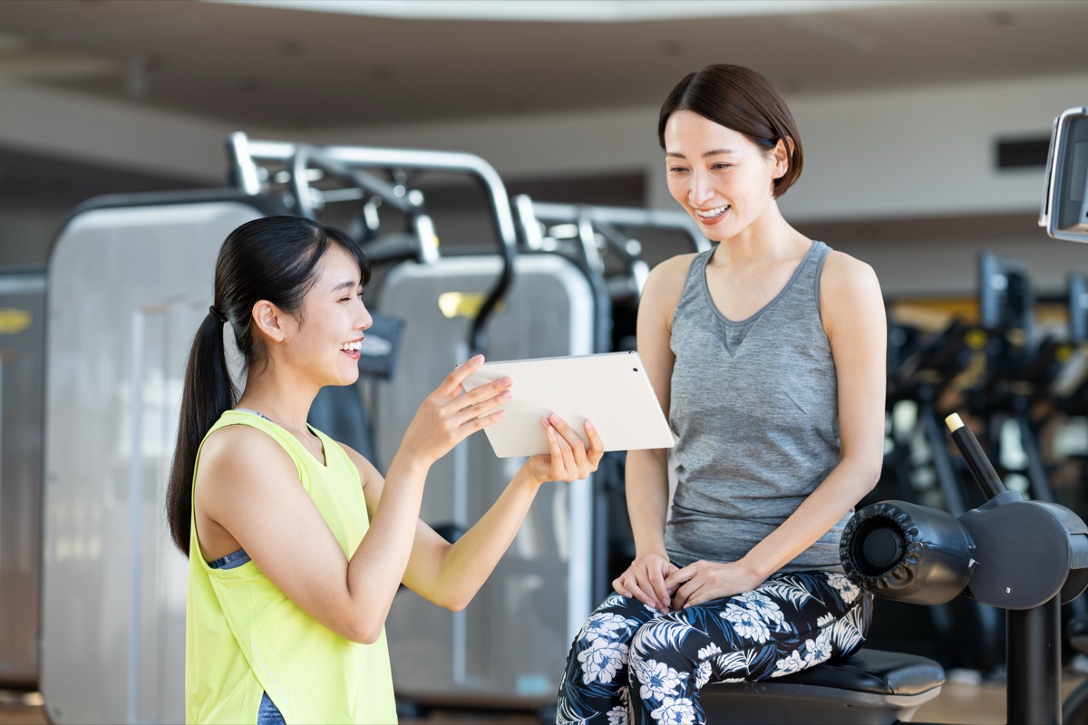 姿勢改善向けパーソナルトレーニング